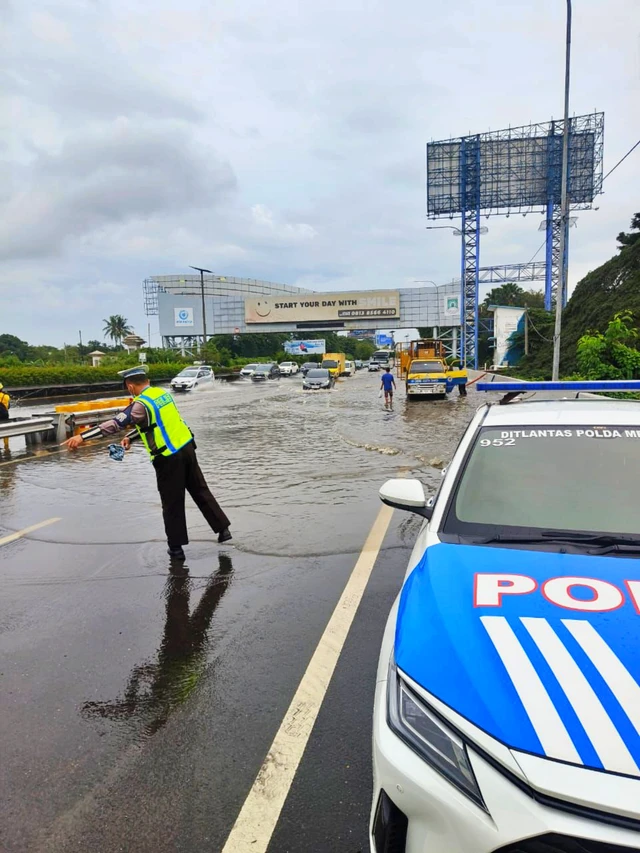 Area bandara Soeta masih terdampak banjir