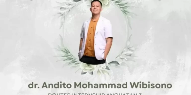 Foto penghormatan terakhir untuk dokter muda dengan latar belakang fasilitas kesehatan dan infografis pencegahan campak pada orang dewasa.