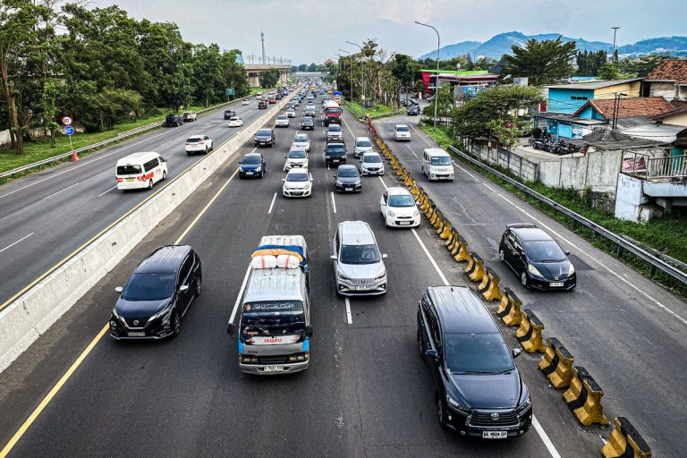 Situasi Kota Bandung kondusif pasca May Day 2026 polisi amankan kelompok anarko.