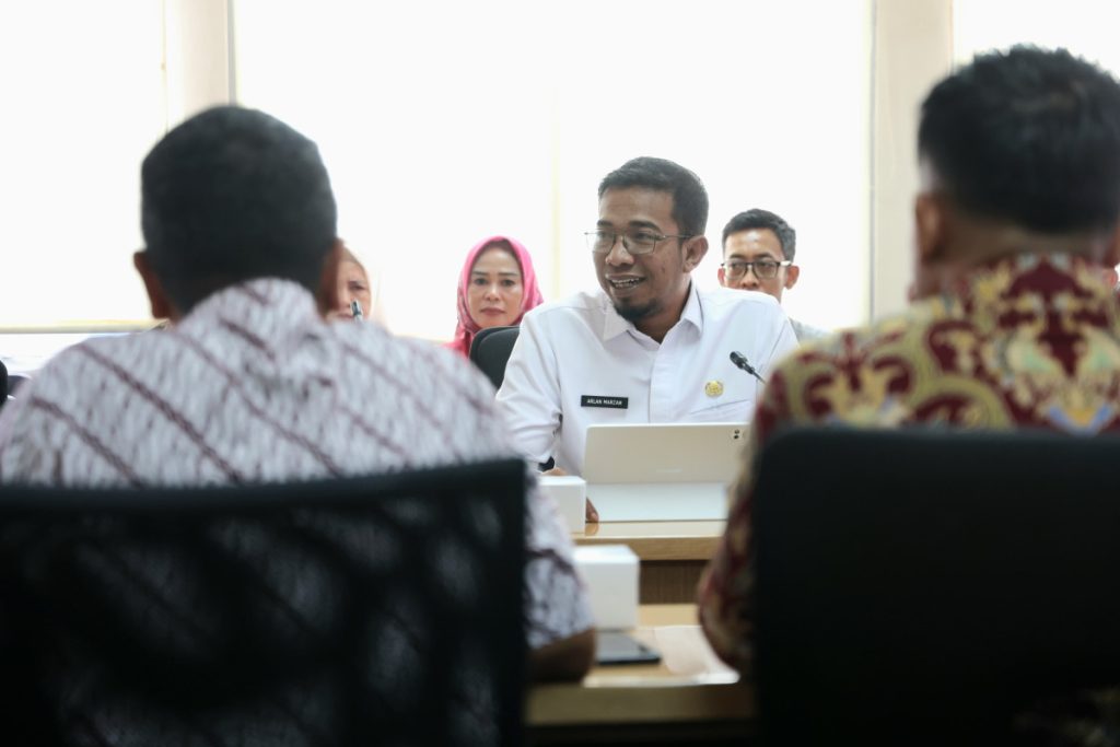 Gedung Dinas PUPR Provinsi Banten di KP3B Serang yang kini sedang dalam proses penilaian skoring kelembagaan untuk dipecah menjadi dua instansi.