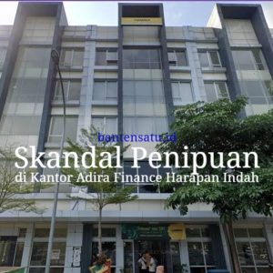 Tampak depan gedung kantor resmi Adira Finance cabang Harapan Indah Kota Bekasi dengan garis pembatas di area halaman parkir.